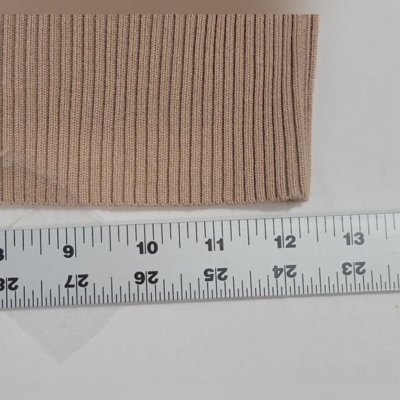 Dreamers By Debut Ribbed Wrap Style V Neck Open Back Crop Sweater Size Small - Picture 2 of 10